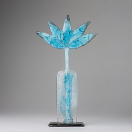 Kwiat szklany duży 32 błękitny