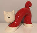 KOT ceramiczny przeciągający się czerwony