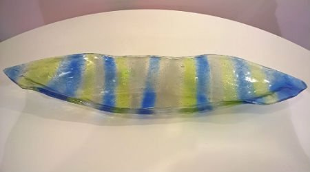 Patera łódka w zielono-niebieskie pasy