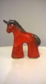 Jednorożec ceramiczny czerwony