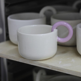 Filiżanka 365 fioletowe ucho