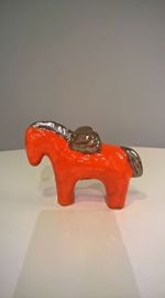 PEGAZ ceramiczny mały pomarańczowy