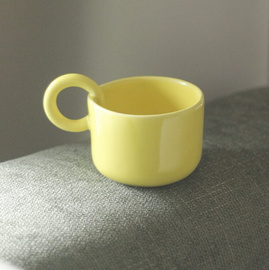 Filiżanka 365 żółta