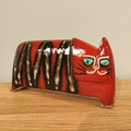 KOT ceramiczny czerwony w paski