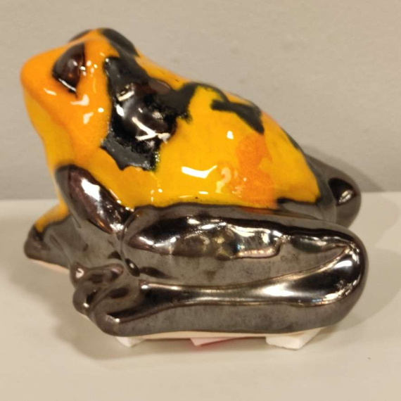 ŻABA ceramiczna żółto-metaliczna