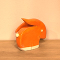 Zając ceramiczny pomarańczowy