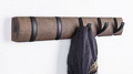 Wieszak na ubrania FLIP 5 orzechowy