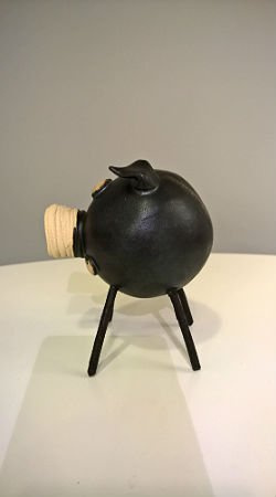 Świńka ceramiczna czarna