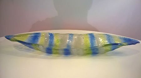 Patera łódka w zielono-niebieskie pasy