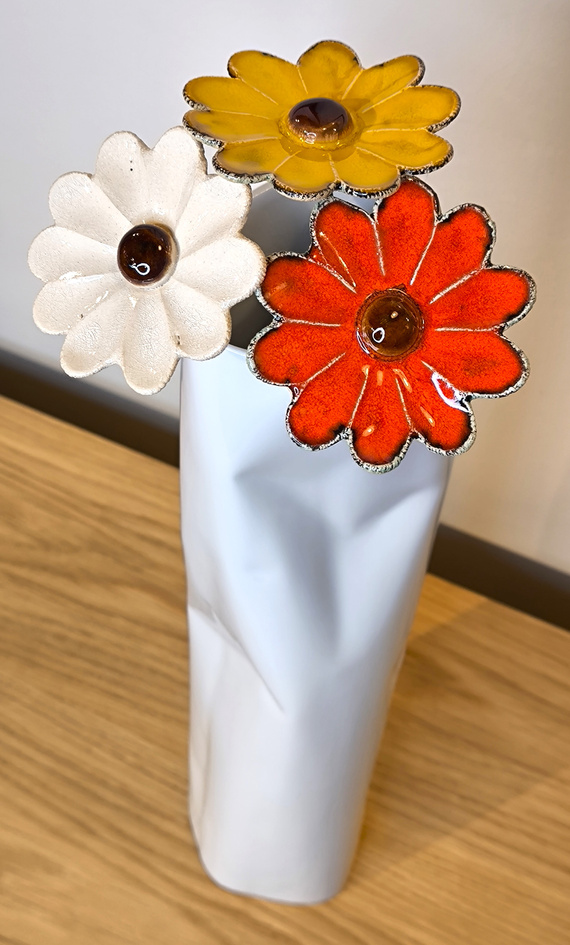 KWIAT ceramiczny biały mały