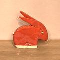 Zając ceramiczny czerwony