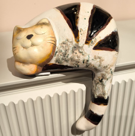 KOT ceramiczny śpiący biały duży