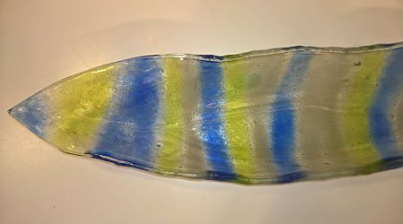 Patera łódka w zielono-niebieskie pasy