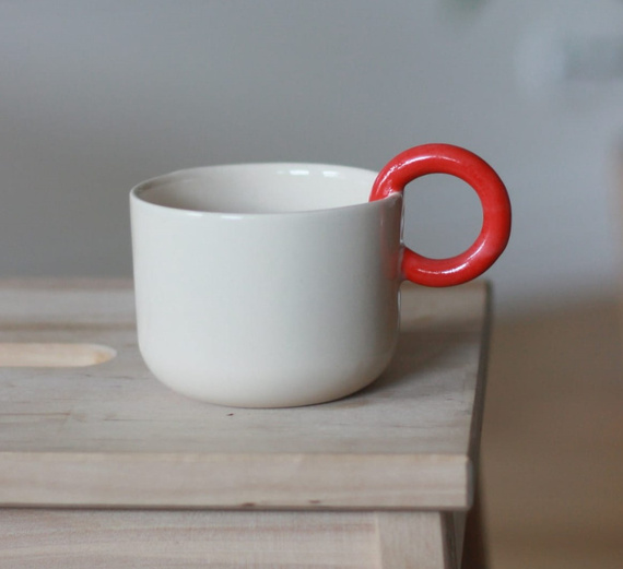 Filiżanka 365 czerwone ucho