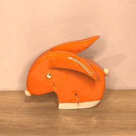 Zając ceramiczny pomarańczowy