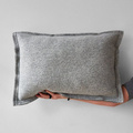 Poduszka MOYHA Pięknie Prosta prostokątna jasno szara